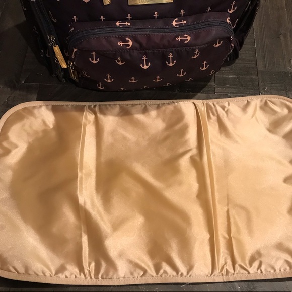 JujuBe BFF diaper bag- Admiral style (nautical) - Picture 2 of 8